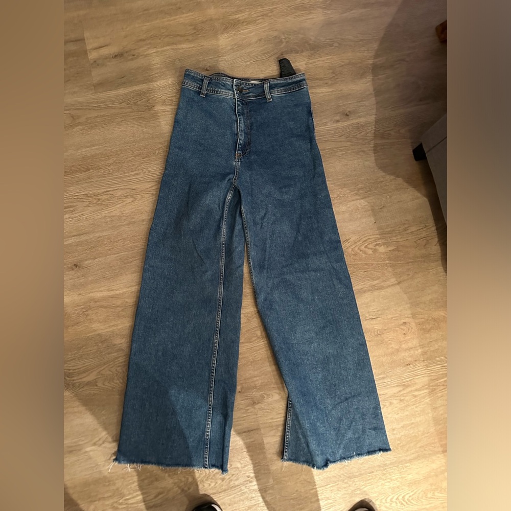 Zara blue jeans